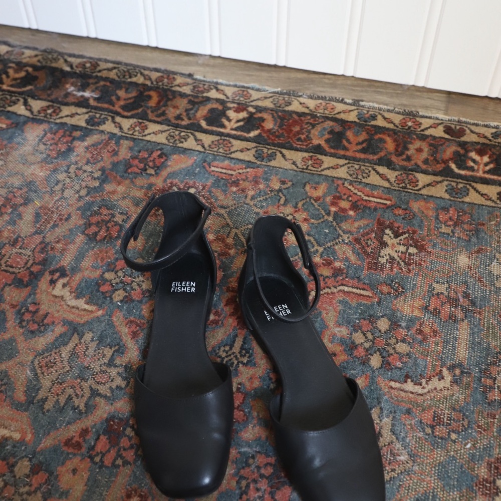 Eileen Fisher Black Leather Flats